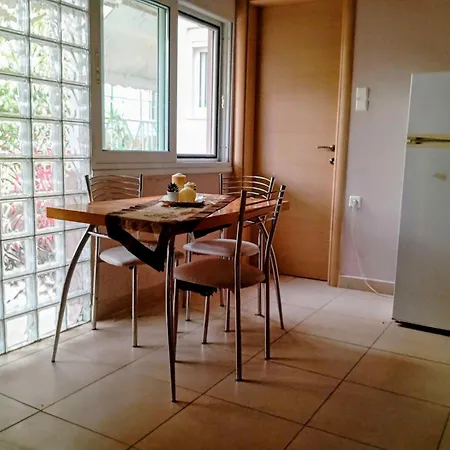 Pebble Home Kiáton Extérieur photo
